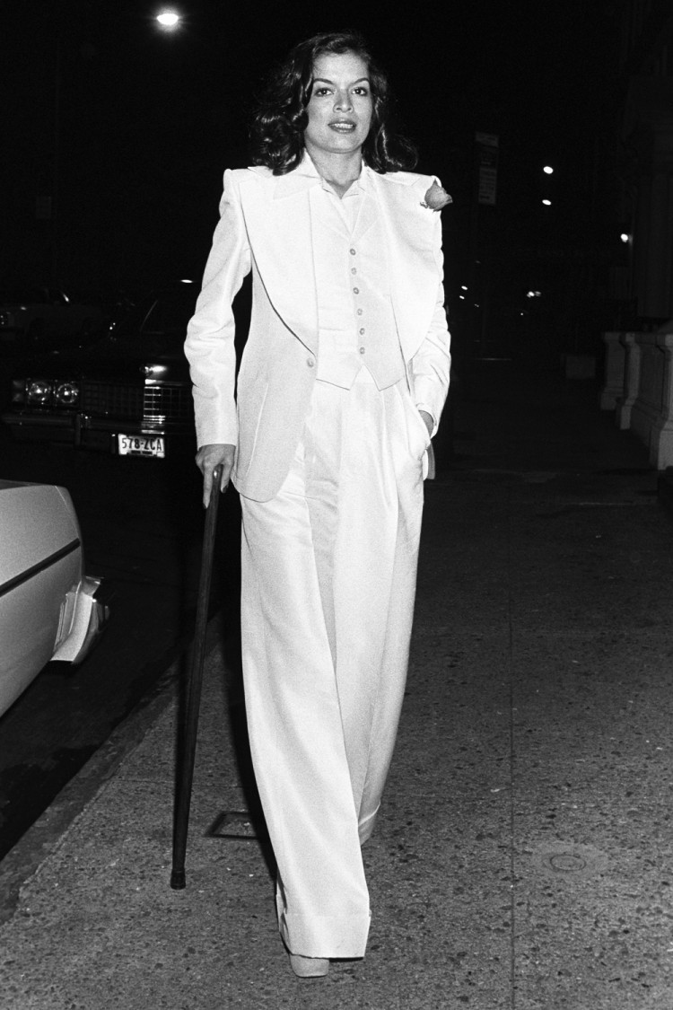 Power Women = Power Suit - Real Vegas Magazine